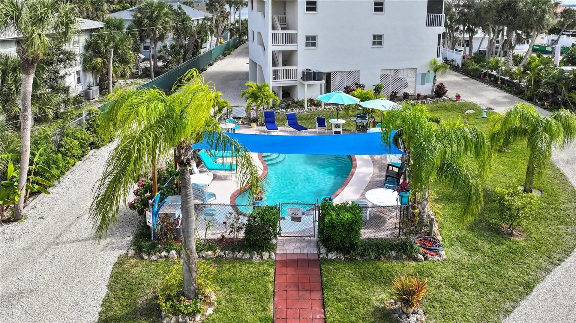 5031 N Beach Road Englewood FL 34223