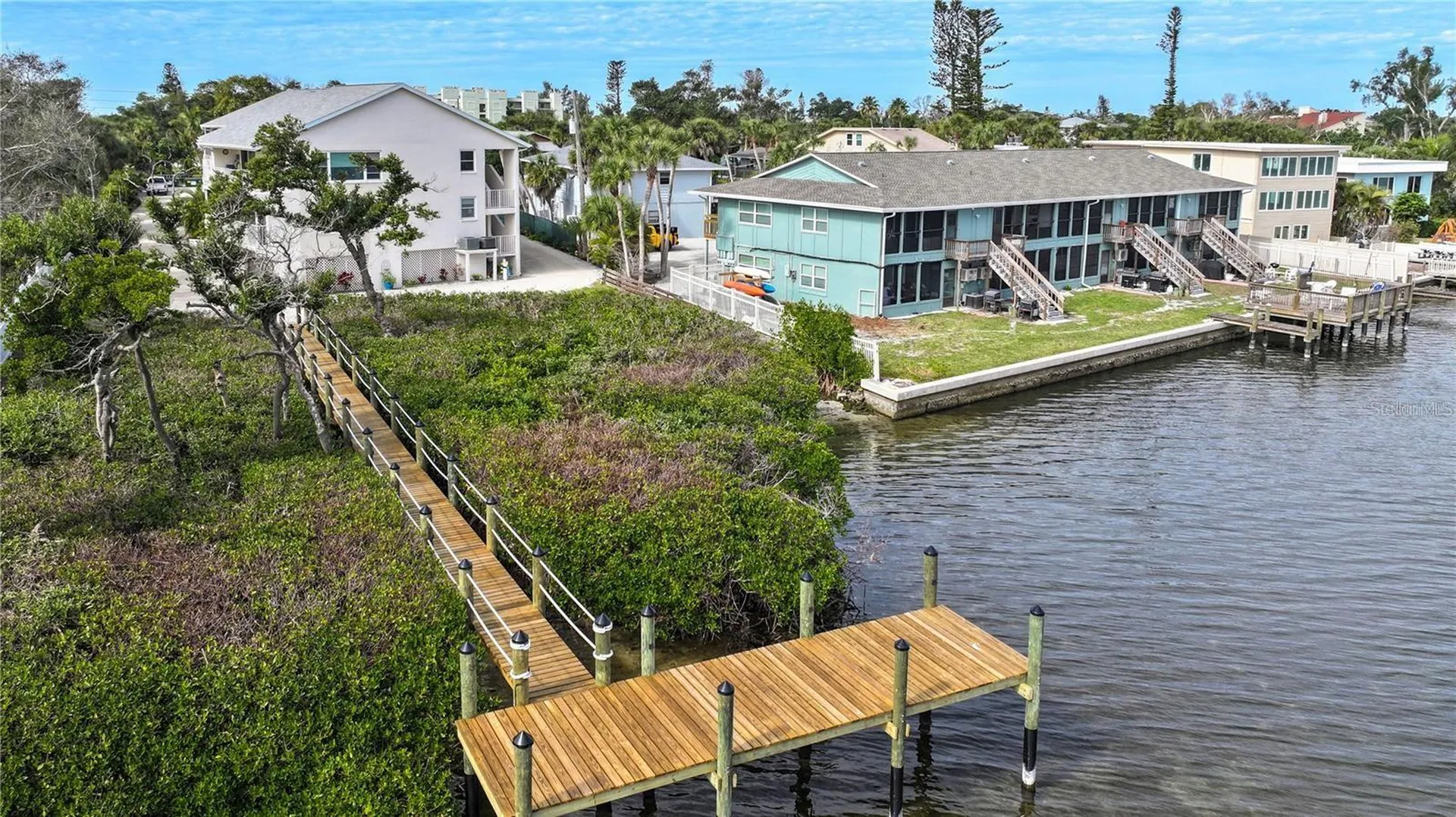 5031 N Beach Road Englewood FL 34223