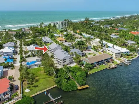 5031 N Beach Road Englewood FL 34223
