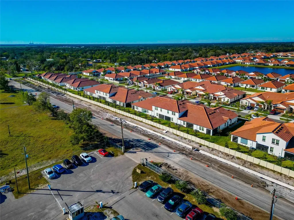 17322 Holly Well Avenue Wimauma FL 33598