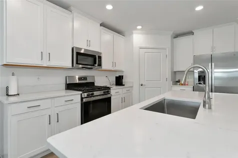 17322 Holly Well Avenue Wimauma FL 33598