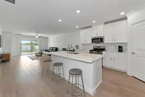 17322 Holly Well Avenue Wimauma FL 33598