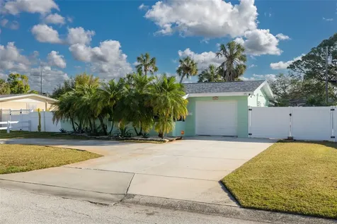 3501 70th Way N St Petersburg FL 33710