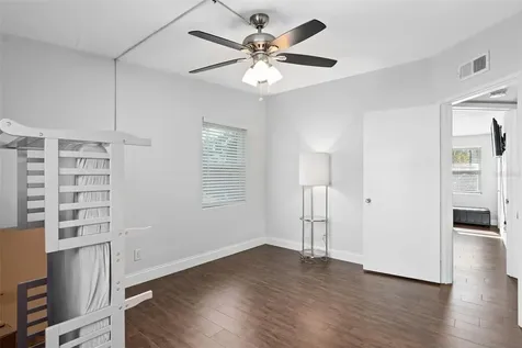 402 Oak Lynn Drive Orlando FL 32809
