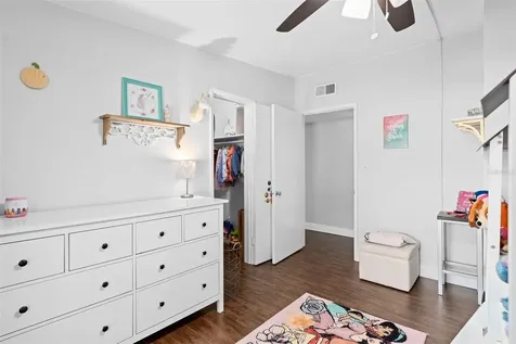 402 Oak Lynn Drive Orlando FL 32809