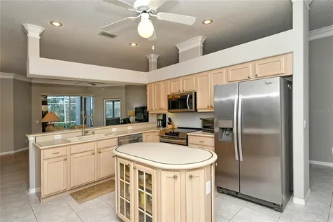 4617 Samoset Drive Sarasota FL 34241