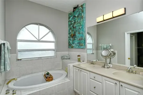 4617 Samoset Drive Sarasota FL 34241