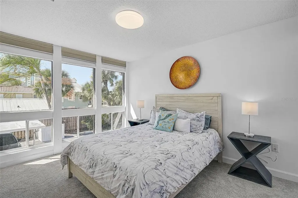 800 S Boulevard Of Presidents Sarasota FL 34236