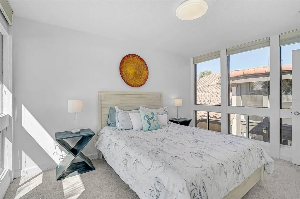 800 S Boulevard Of Presidents Sarasota FL 34236