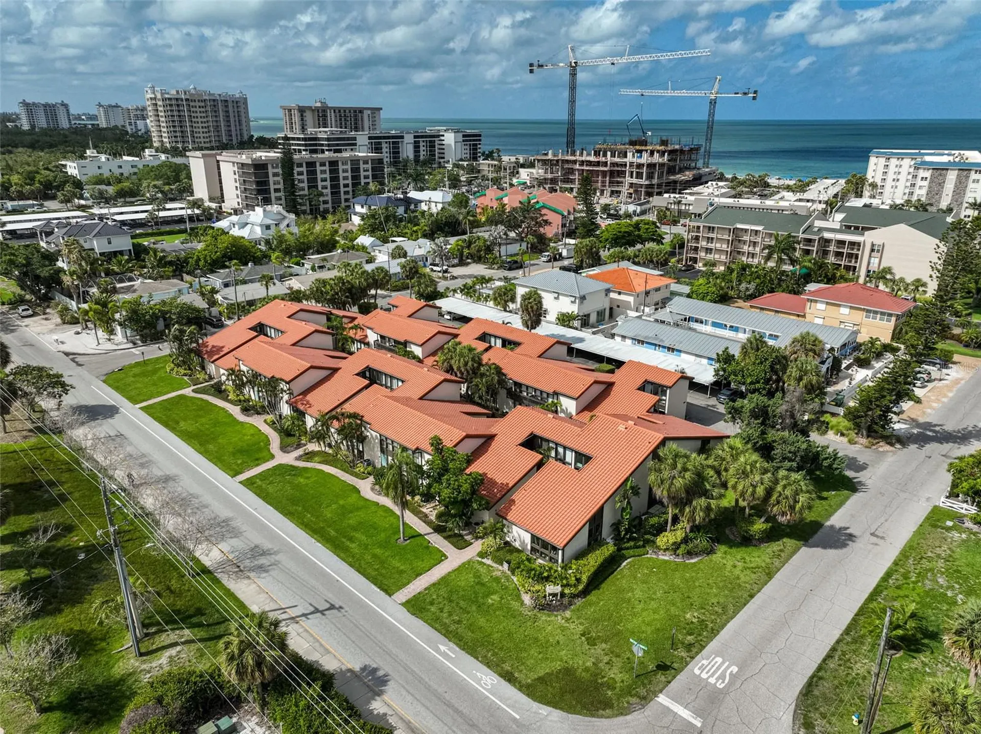 800 S Boulevard Of Presidents Sarasota FL 34236
