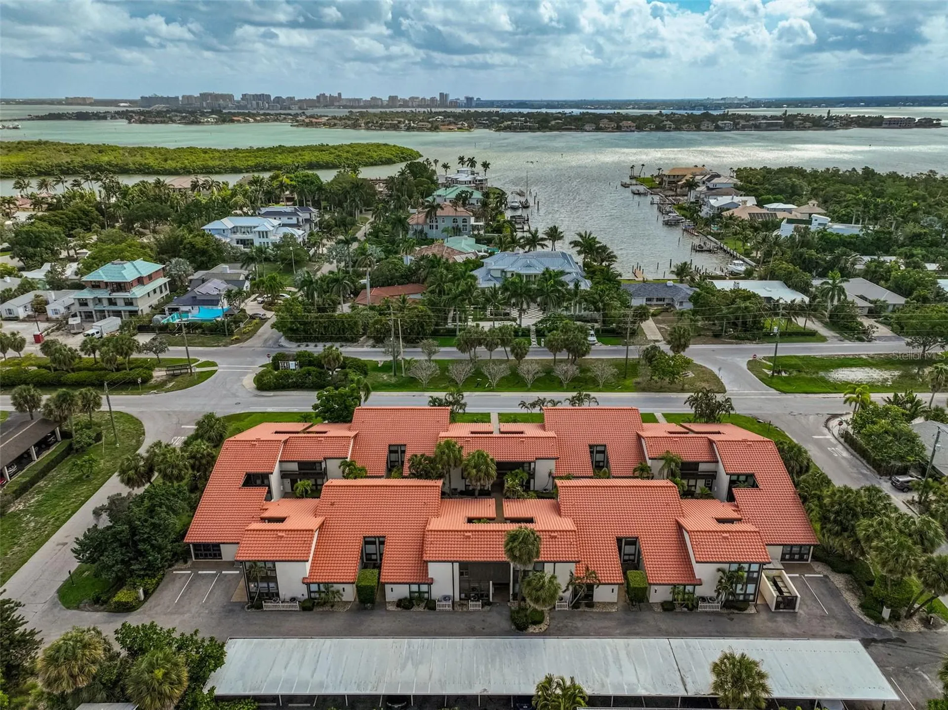 800 S Boulevard Of Presidents Sarasota FL 34236