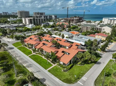 800 S Blvd Of Presidents Sarasota FL 34236