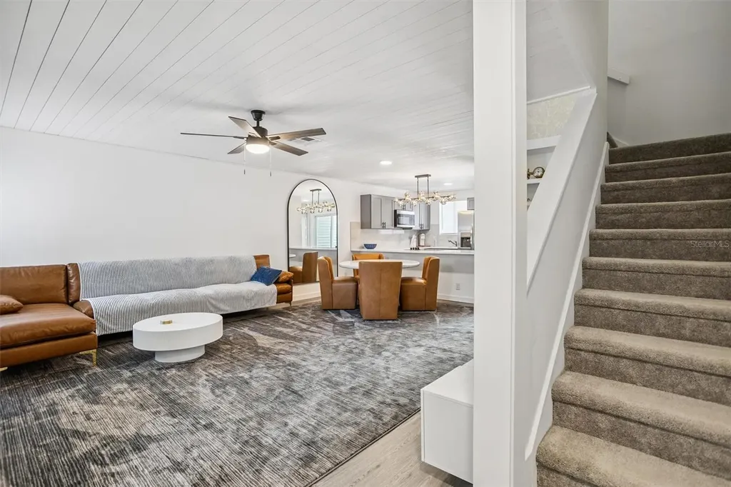 4712 Stonepointe Place Tampa FL 33634