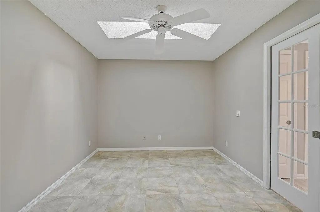 7146 Lakeside Drive Sarasota FL 34243