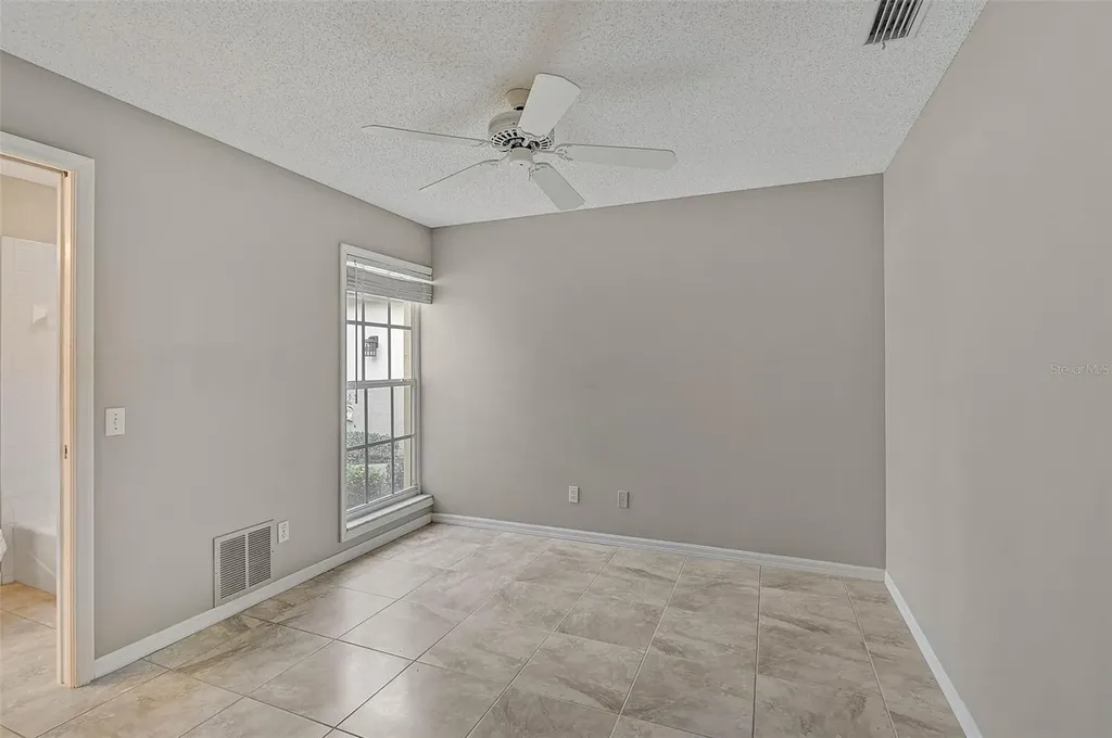 7146 Lakeside Drive Sarasota FL 34243