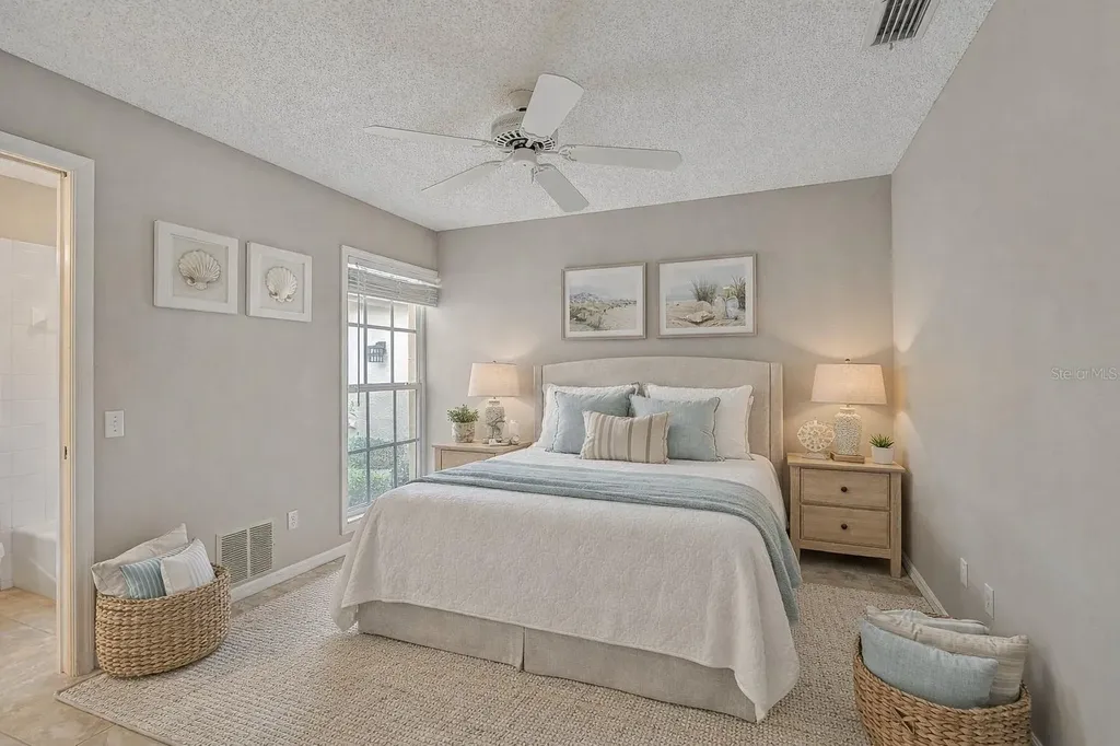 7146 Lakeside Drive Sarasota FL 34243