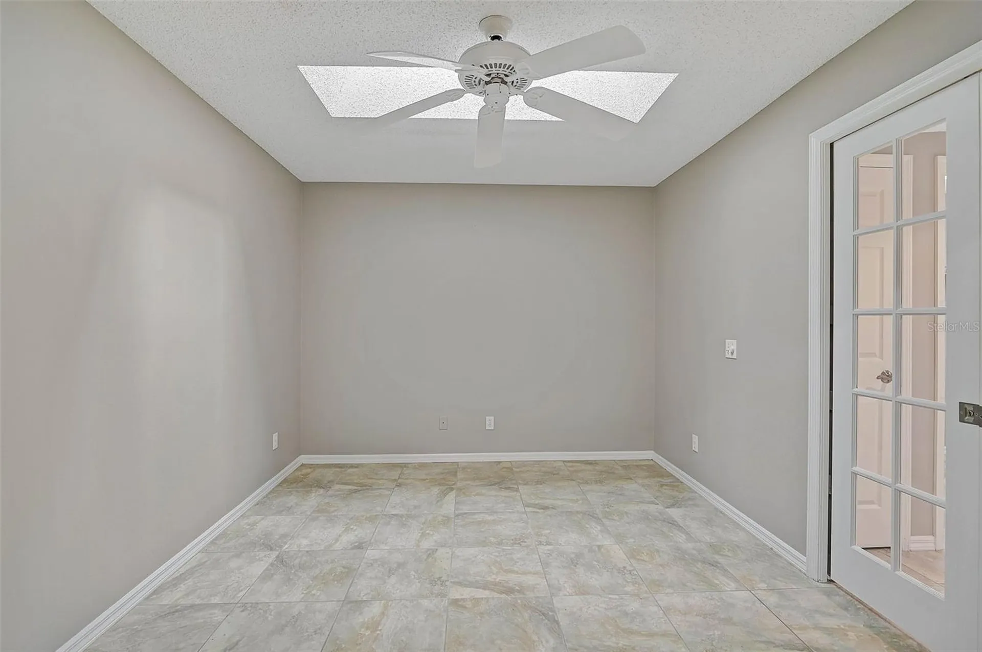 7146 Lakeside Drive Sarasota FL 34243