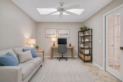 7146 Lakeside Drive Sarasota FL 34243