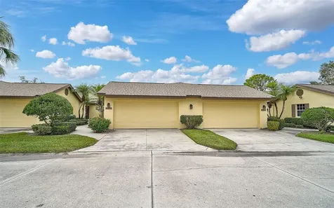 7146 Lakeside Drive Sarasota FL 34243