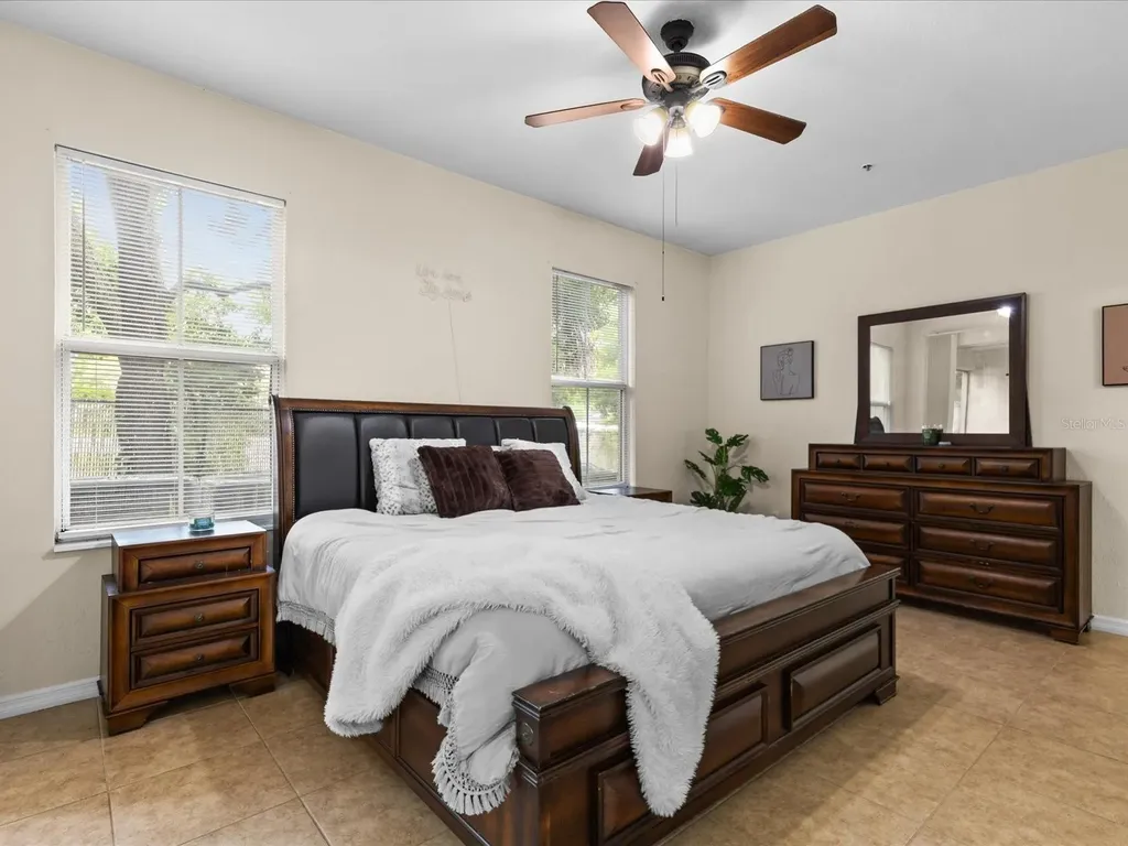 5041 Sunridge Palms Drive Tampa FL 33617