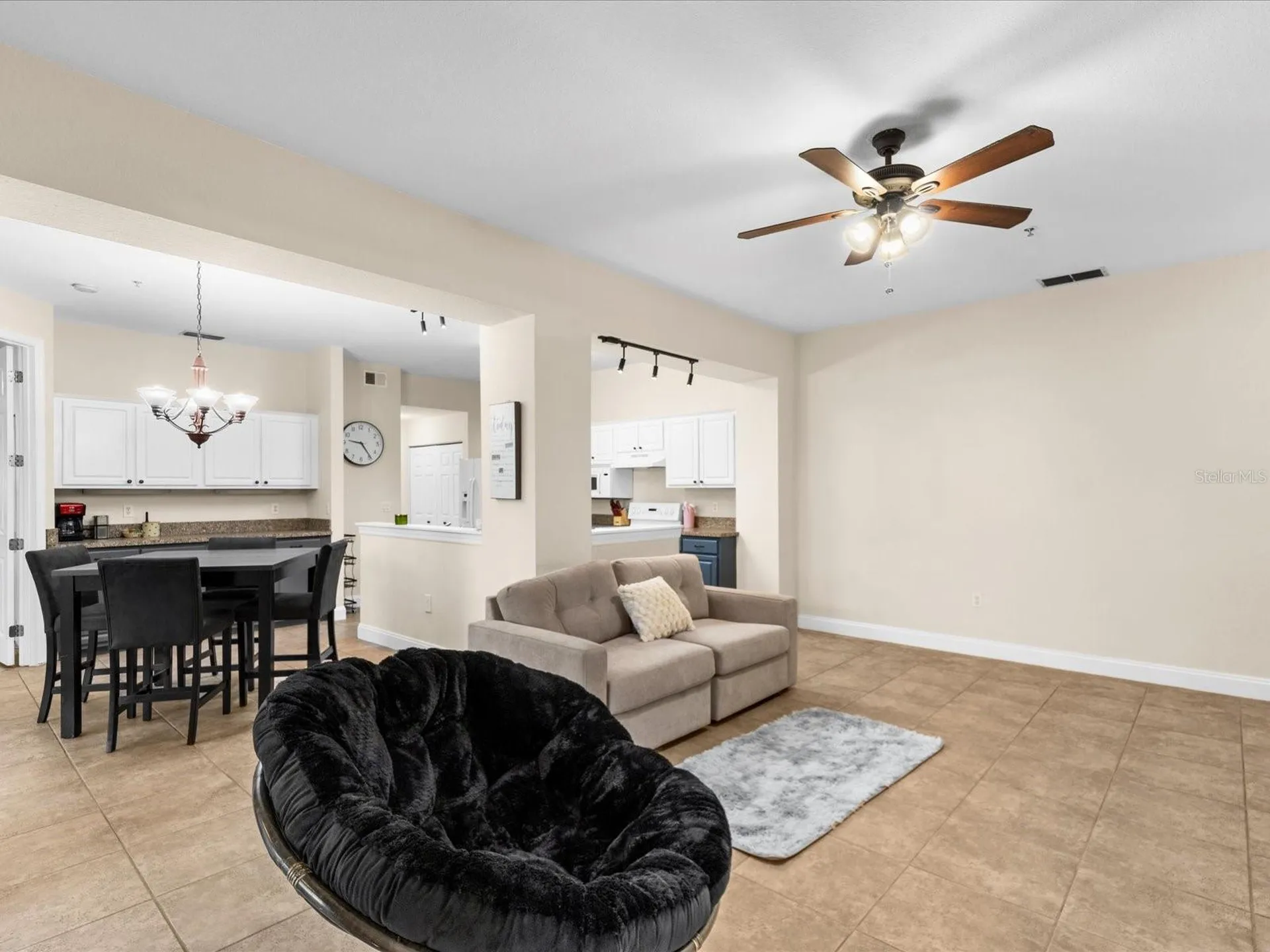 5041 Sunridge Palms Drive Tampa FL 33617