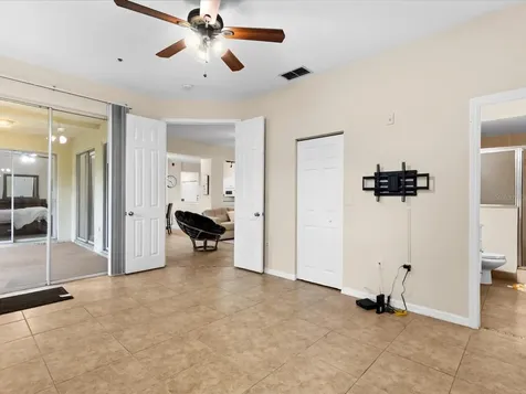 5041 Sunridge Palms Drive Tampa FL 33617