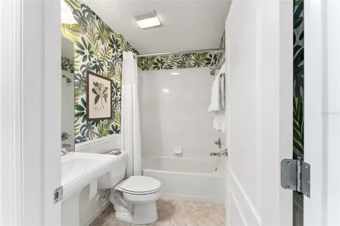 1870 Saybrook Way The Villages FL 32162