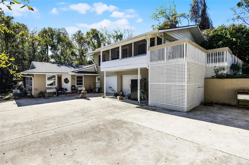 459 & 461 W Desoto Street Clermont FL 34711