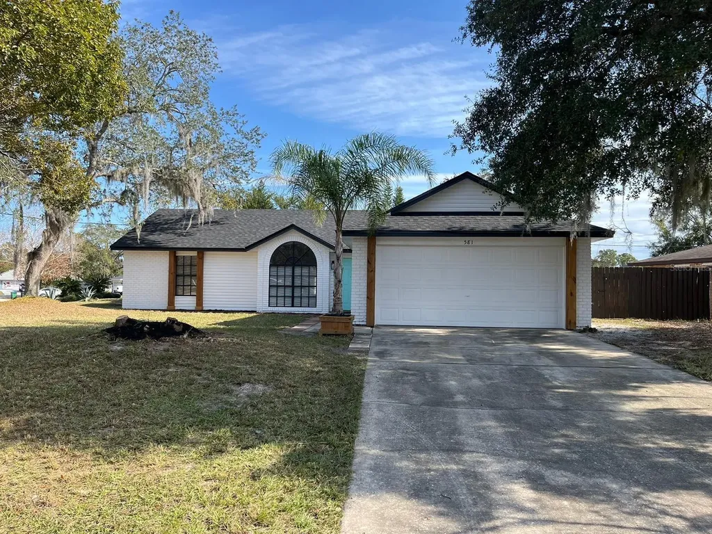 581 Calusa Terrace Deltona FL 32738