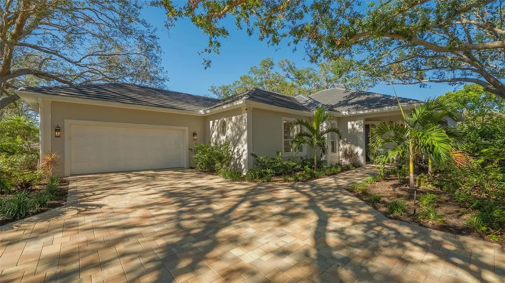 32 Bayhead Lane Osprey FL 34229