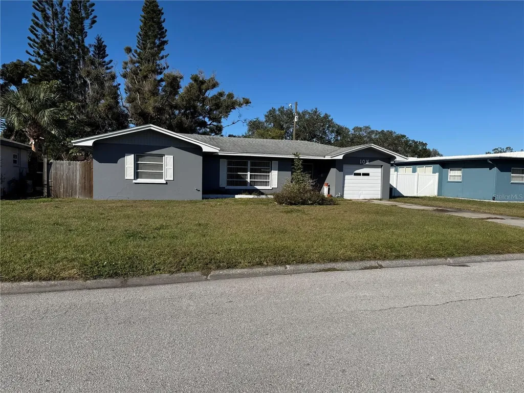 10 N Neptune Avenue Clearwater FL 33765