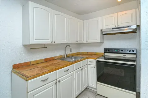 1320 Cocoanut Avenue Sarasota FL 34236