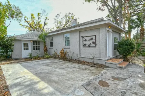 1320 Cocoanut Avenue Sarasota FL 34236