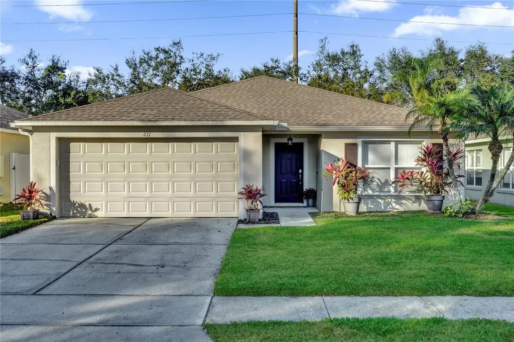 211 Lynn Street Oviedo FL 32765