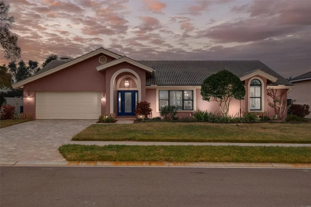 1811 Stonebrook Lane Safety Harbor FL 34695