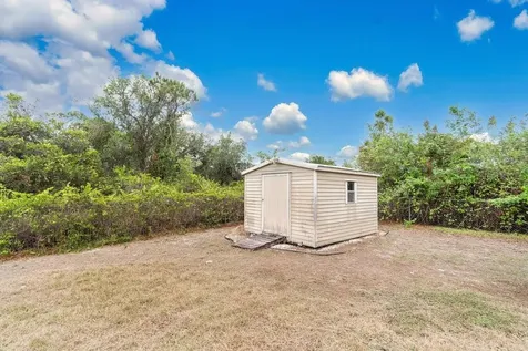 4944 Alseir Road North Port FL 34288