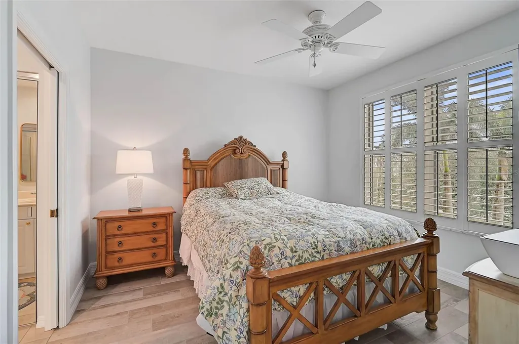 385 N Point Road Osprey FL 34229