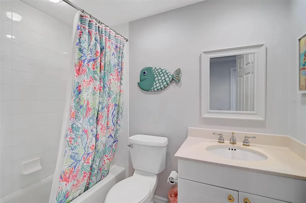 385 N Point Road Osprey FL 34229