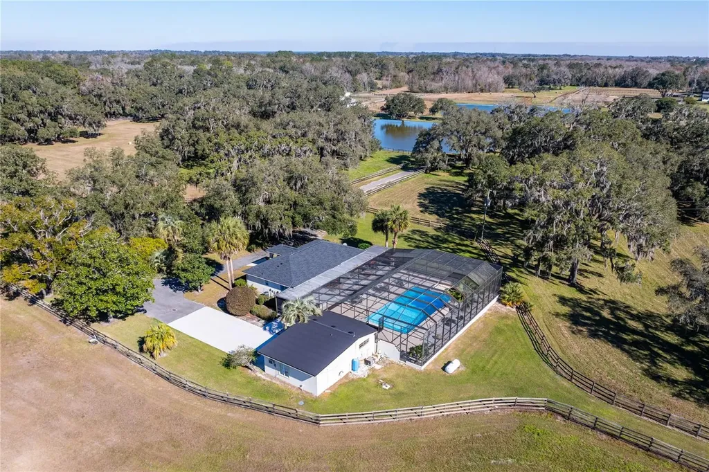 12853 NW 90th Avenue Reddick FL 32686