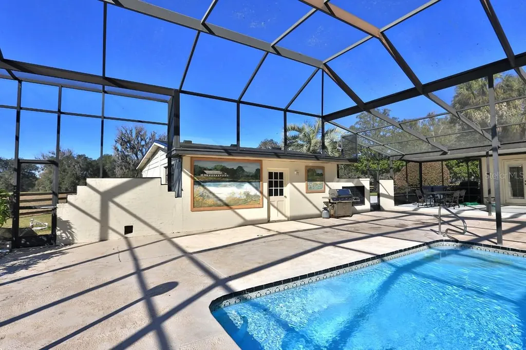 12853 NW 90th Avenue Reddick FL 32686