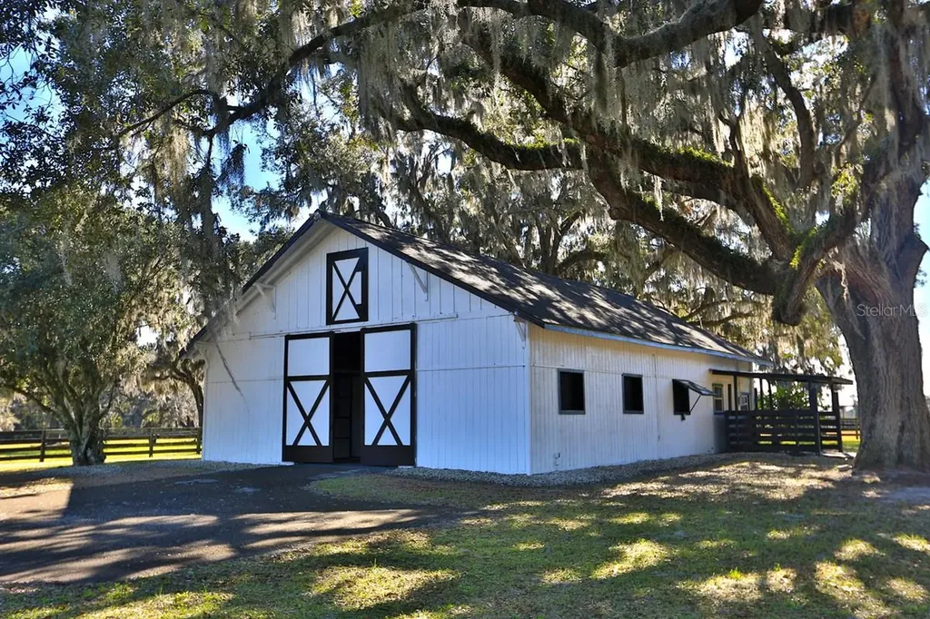 12853 NW 90th Avenue Reddick FL 32686