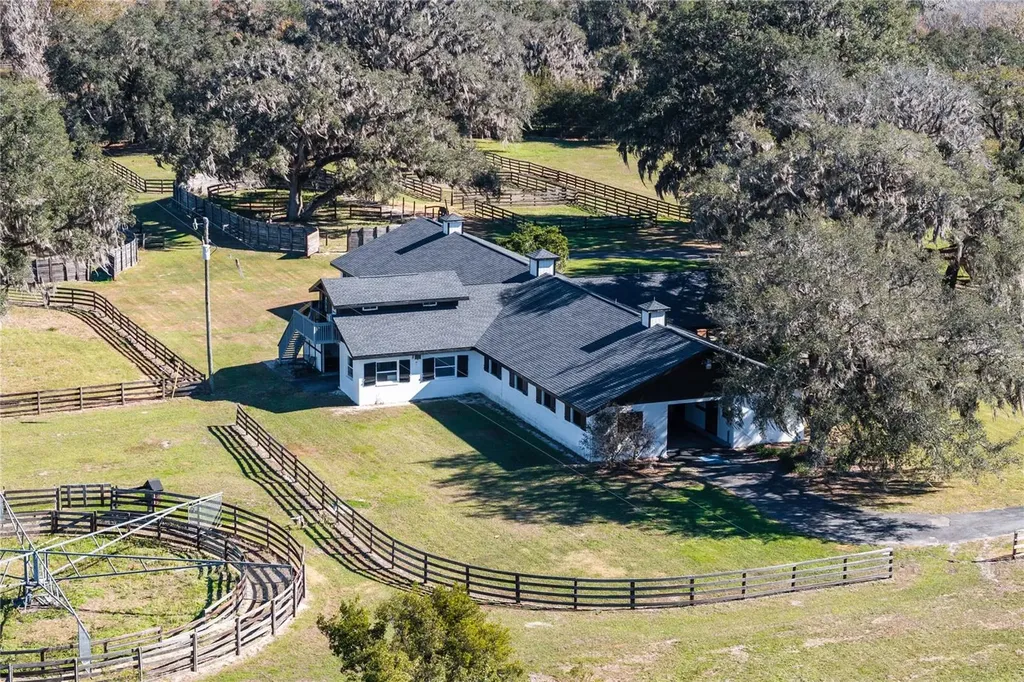 12853 NW 90th Avenue Reddick FL 32686