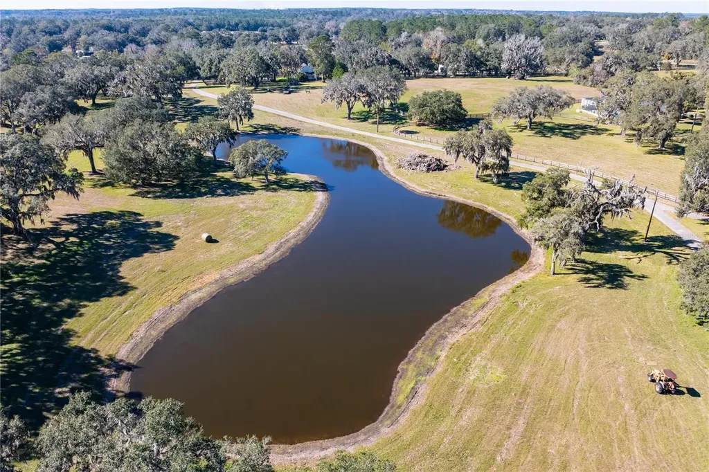 12853 NW 90th Avenue Reddick FL 32686