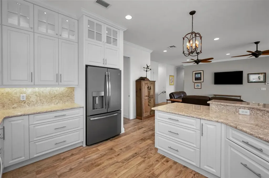 11325 5th Street E Treasure Island FL 33706