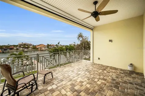 11325 5th Street E Treasure Island FL 33706