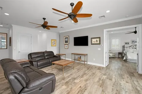 11325 5th Street E Treasure Island FL 33706