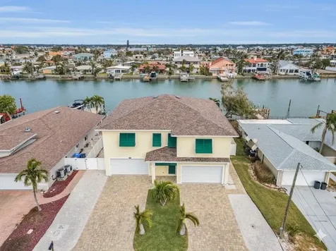 11325 5th Street E Treasure Island FL 33706