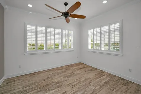 11325 5th Street E Treasure Island FL 33706