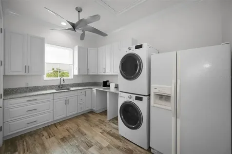 11325 5th Street E Treasure Island FL 33706