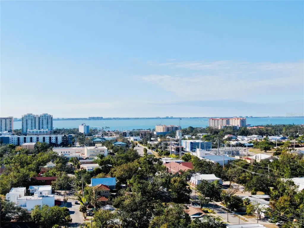 1705 6th Street Sarasota FL 34236